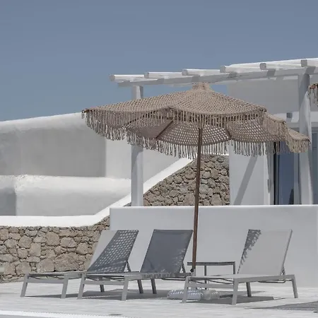 מלון Mykonos Essence Adults Only 4*