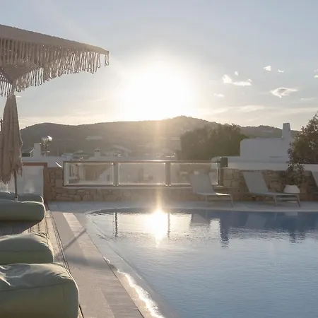 Mykonos Essence Adults Only אורנוס